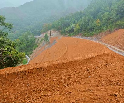 雙河金礦 |筑牢生態(tài)屏障，鋪就“三生共贏”之路